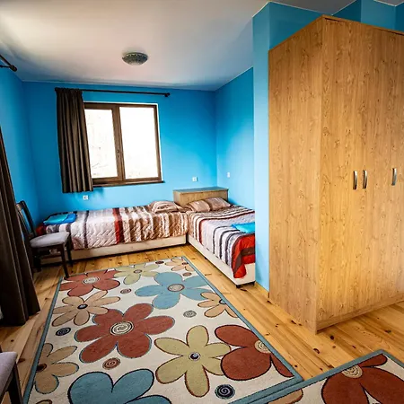 Apriltsi Hills Villa *