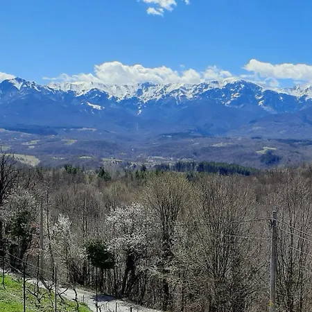 Apriltsi Hills Apriłci