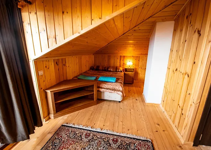 别墅 Apriltsi Hills *